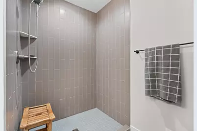 963 Golfview Avenue, Zumbrota, MN 55992 - Photo 9