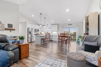 963 Golfview Avenue, Zumbrota, MN 55992 - Photo 1