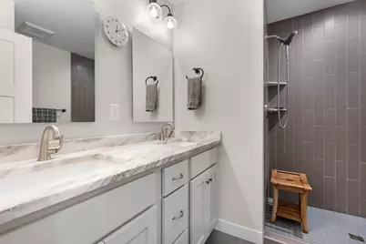 963 Golfview Avenue, Zumbrota, MN 55992 - Photo 9