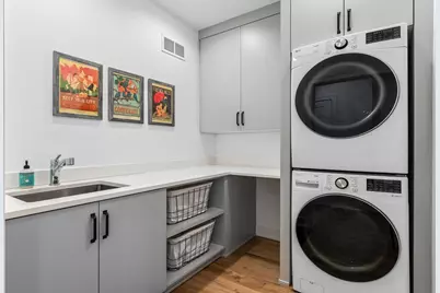 3605 Parkway Street, Deephaven, MN 55391 - Photo 33