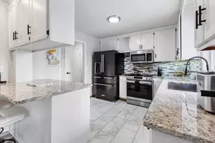 538 Devonshire Dr, Young America Township, MN 55397 - Photo 11