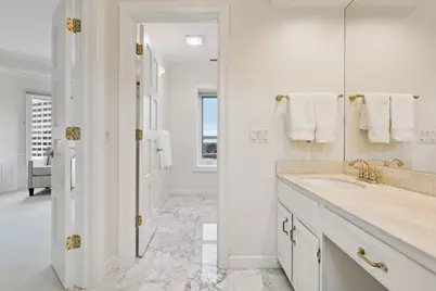 1201 Yale Place #1608, Minneapolis, MN 55403 - Photo 29