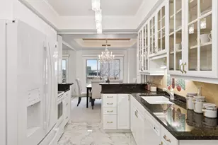 1201 Yale Pl, Minneapolis, MN 55403 - Photo 17