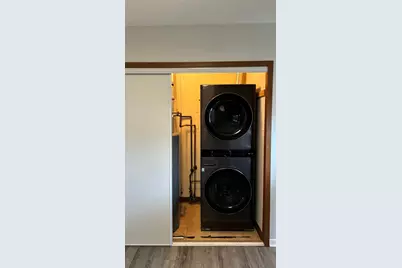 1640 Helena Road N, Oakdale, MN 55128 - Photo 9