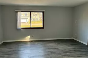 1640 Helena Rd N, Oakdale, MN 55128 - Photo 3