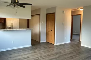 1640 Helena Rd N, Oakdale, MN 55128 - Photo 5