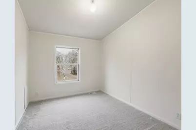 720 Central Avenue S, New Prague, MN 56071 - Photo 17