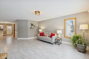 135 Hunters Path, Annandale, MN 55302 - Photo 11