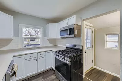 1822 Lacrosse Avenue, Saint Paul, MN 55119 - Photo 9