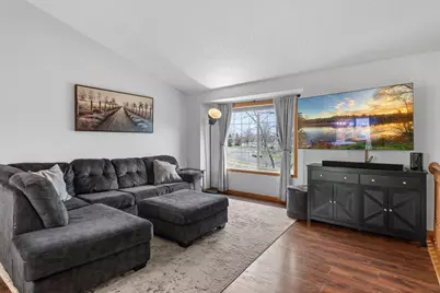 903 Isanti Parkway NW, Isanti, MN 55040 - Photo 7