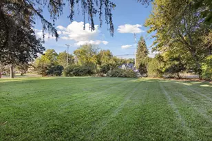1085 Ryan Ave W, Roseville, MN 55113 - Photo 55