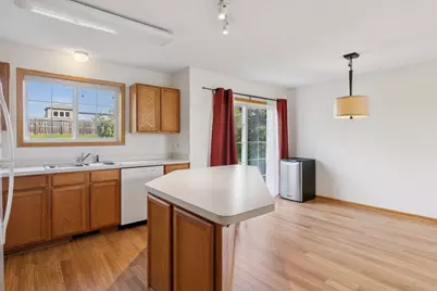 15078 Dunwood Trail #33, Apple Valley, MN 55124 - Photo 13