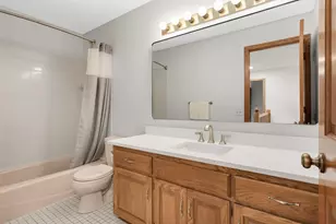 1318 W Royal Oaks Dr, Shoreview, MN 55126 - Photo 35