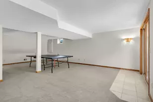 1318 W Royal Oaks Dr, Shoreview, MN 55126 - Photo 37