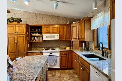 538 Brook Lane, Saint Cloud, MN 56301 - Photo 7