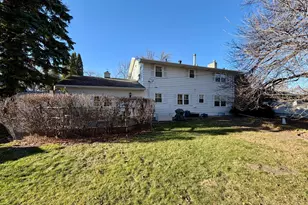 2602 Rivershore Dr, Moorhead, MN 56560 - Photo 3