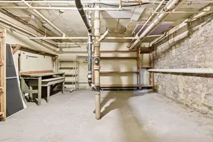 69 Milton Street N, Saint Paul, MN 55104 - Photo 39