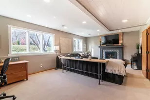 676 N Hay Lake Rd, Eagan, MN 55123 - Photo 35