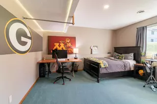 676 N Hay Lake Rd, Eagan, MN 55123 - Photo 43