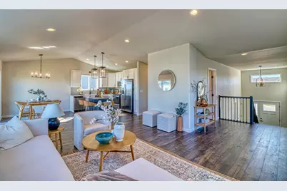 6786 32nd Street S, Fargo, ND 58104 - Photo 9