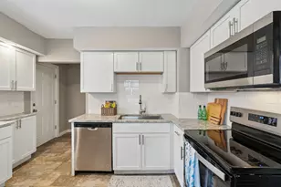 802 Mound St, Saint Paul, MN 55106 - Photo 11