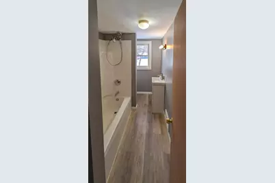 545 2nd Avenue SE, Wells, MN 56097 - Photo 9