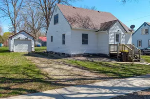 545 2nd Ave SE, Wells, MN 56097 - Photo 27