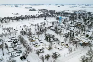 545 2nd Ave SE, Wells, MN 56097 - Photo 29