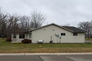 454 Main Street NW, Evansville, MN 56326 - Photo 7