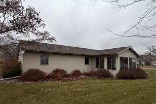 454 Main Street NW, Evansville, MN 56326 - Photo 5