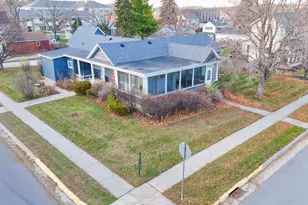 316 2nd Ave SE, Pine Island, MN 55963 - Photo 1