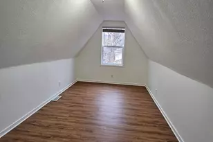 37 King St E, Saint Paul, MN 55107 - Photo 9