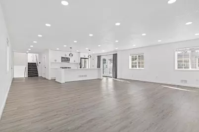 8011 Elbe Street, Circle Pines, MN 55014 - Photo 9