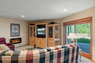 11879 Flanders Cir NE, Blaine, MN 55449 - Photo 45