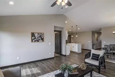 230 S Chestnut Street, Ellsworth, WI 54011 - Photo 13