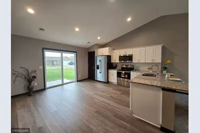 2024 Essler Drive, Saint Peter, MN 56082 - Photo 5