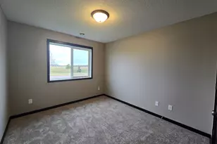 2024 Essler Dr, Saint Peter, MN 56082 - Photo 15