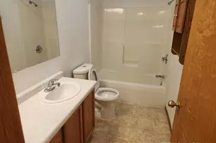 1009 1st Ave SW, Austin, MN 55912 - Photo 7