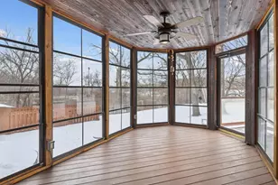 306 Floral Dr W, Shoreview, MN 55126 - Photo 27