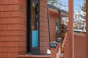 306 Floral Dr W, Shoreview, MN 55126 - Photo 7