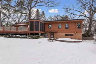 306 Floral Dr W, Shoreview, MN 55126 - Photo 45