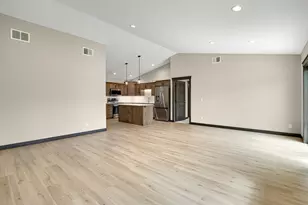 234 S Chestnut St, Ellsworth, WI 54011 - Photo 5