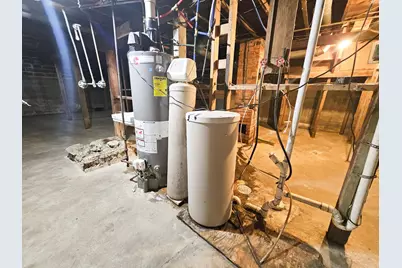 606 W Main Street, Marshall, MN 56258 - Photo 23