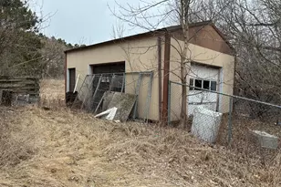 39183 Grand Ave, North Branch, MN 55056 - Photo 5