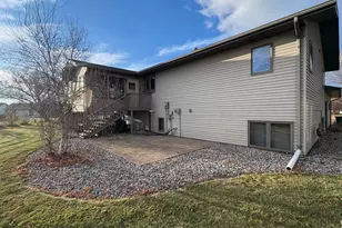 1511 Westmore Ave, Wahpeton,  58075 - Photo 9