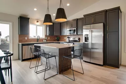 6774 Belding Drive S, Fargo, ND 58104 - Photo 5