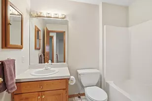 624 O'Brien Pkwy, Belle Plaine, MN 56011 - Photo 13