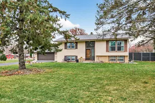 8657 Ironwood Trail N, Lake Elmo, MN 55042 - Photo 27