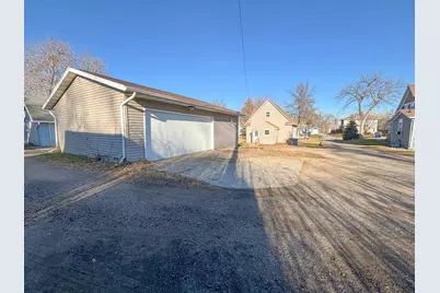 314 E Vernon Avenue, Fergus Falls, MN 56537 - Photo 43