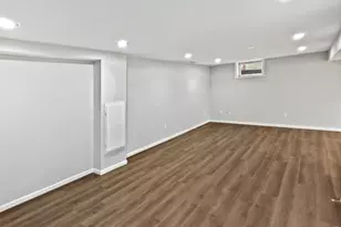 3806 Hampshire Ave N, Crystal, MN 55427 - Photo 17